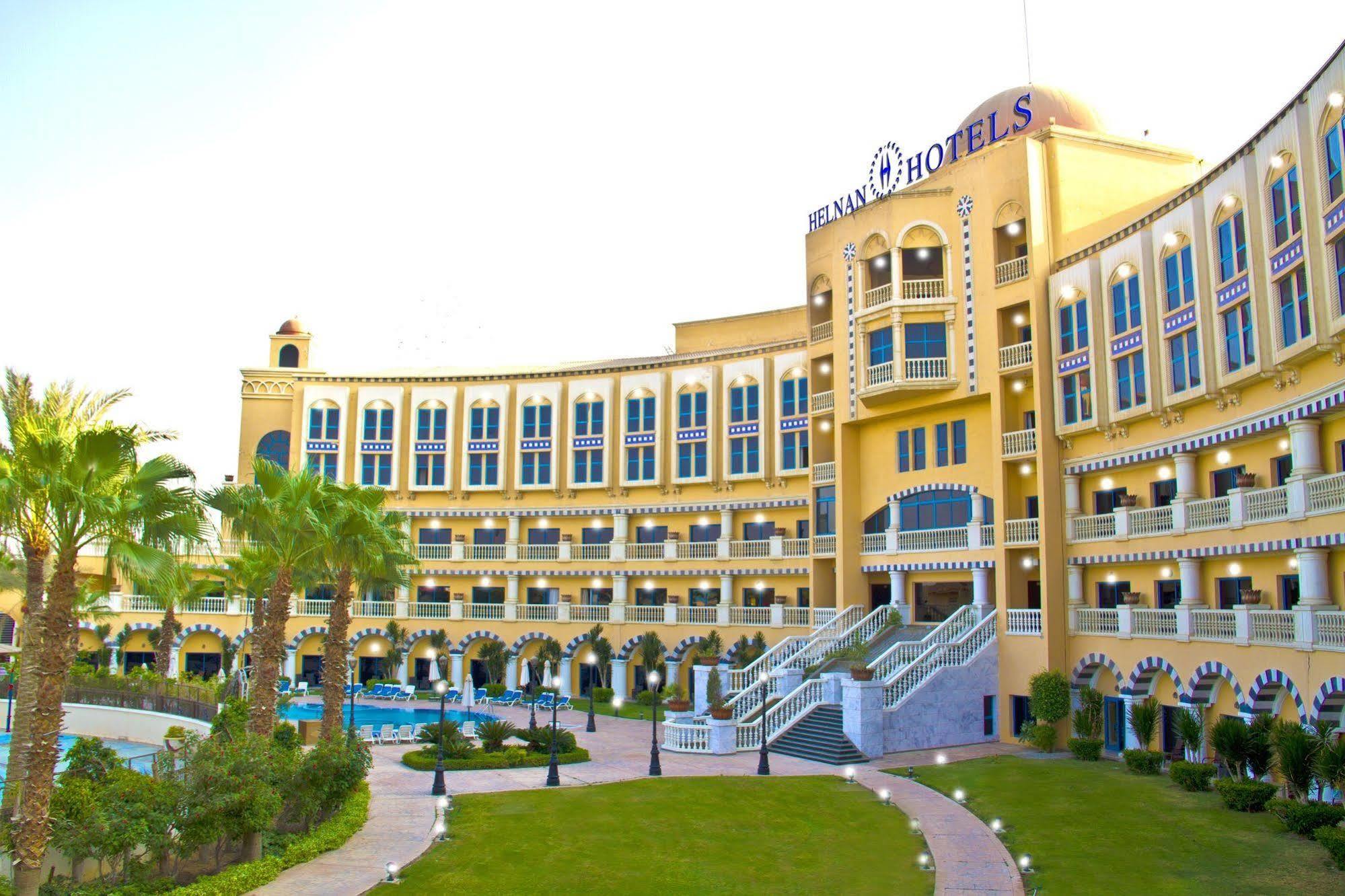 เฮลนัน ดรีมแลนด์ โฮเต็ล แอนด์ คอนเฟอเรนซ์ เซ็นเตอร์ Hotel 6th of October City ภายนอก รูปภาพ The Grand Hotel