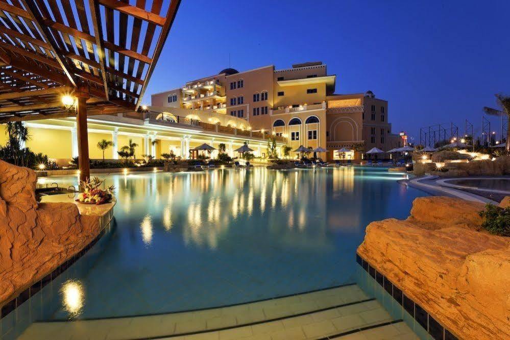 เฮลนัน ดรีมแลนด์ โฮเต็ล แอนด์ คอนเฟอเรนซ์ เซ็นเตอร์ Hotel 6th of October City ภายนอก รูปภาพ The Dead Sea Spa Resort